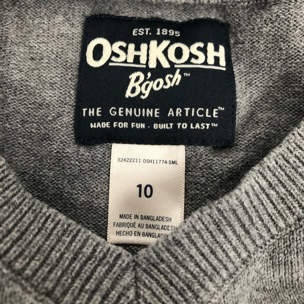 OshKosh B'gosh Boy’s V-Neck Sweater in Light Gray Size 10